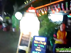 Tuktuk - Paw 2