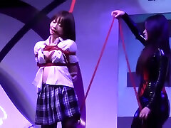 bondage spectacle en direct 3