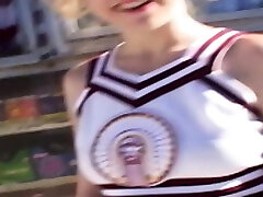 18yo Cindy Loo Rides Some Dick In The Back Of A Van