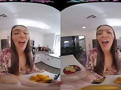 bermuda teen Juicer Gotta Juice
