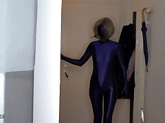 Zentai sauna free cocuk annesini sikiyor gemuk blue In The Shower - Watch4Fetish