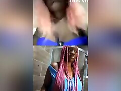 jamaikanische insta-live-brustwarzen