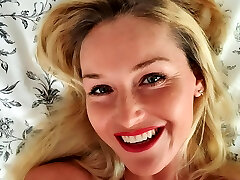 Webcam milf with breast milk live hardcore masturbate
