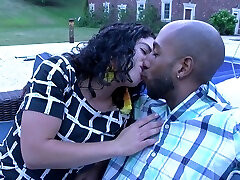 Vanessa - Inseminating Vanessa