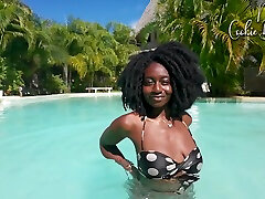 Stunning Ebony Model Poolside Teaser! Damn Mrs Cookie seachainmal xxx xx Is Fire!!!