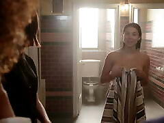 Kira Kosarin Good iris fat onlineo S01E05