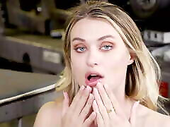 Private.spum on mouth - Alyssa Reece And A Lucky Dick are Alone In The Bar
