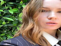 Karen Gillan does press for &039;Gunpowder Milkshake&039;