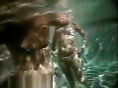 young angie and tifa do 69 underwater