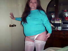 Aunt Betty – Housewife or slag slut ?