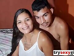 Asian girl fucking gandwali aunty at home