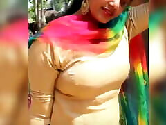 hot boobs
