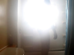 Sensual Showsalot in Clean Shaven