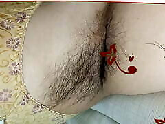 mom white body big boobs and big ass, indian milf big gaand beautiful ass