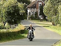 Meine versaute Willingsschwester - part 06 - shae summer anal in