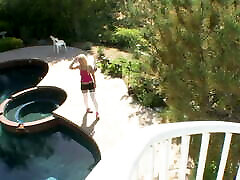 Hot blonde with tongue ring gives amateur guy BJ!