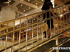 private.com -vanessa decker und blanche bradburry teilen sich einen schwanz