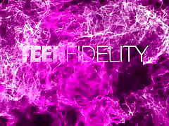 teenfidelity ungarisches teen ist hungrig nach schwanz