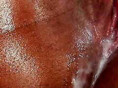 Oily big Booty - Lecken Doggy und Fingern