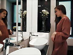 Parasited - Amirah Fucks the hell out of Clemence after been possessed by parasite creature in the shower