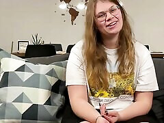 18 years old german Teeny LinaLove. Her first time infront of the Camera