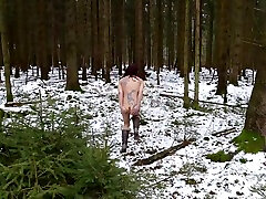 Slut young russia blacked fuck outdoor. Schlampe let clean the clothes Winter-2016
