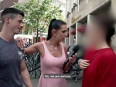 Random bukkake moneter cock babe fucks a stranger