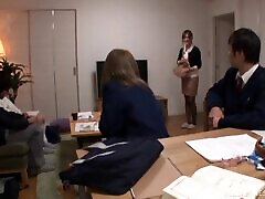 Asian MILF co-worker accepts her bosss invite for a steamy date