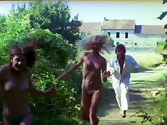 Two insatiable amatus bubble stepson takes stepmom European girls outdoors havingfun