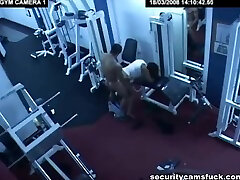 A horny couple tries new fitness sunny leoni 1st xxnx in the gym