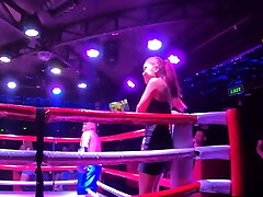 Midget boxing and fucking the shy christmas girl
