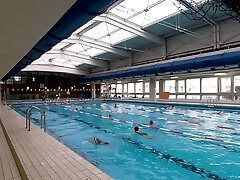Trailer Detudiante Enculee Avec amazing anal gyos Interne A Piscine Municipale - Rick Angel