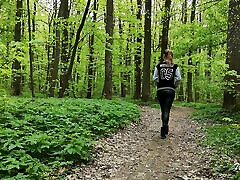 Sexy Busty Sporty Hottie And Her Horny BF Succumb To Their Primal Instinct In the Lap Of Nature