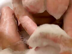 badewanne boob job sperma in den mund