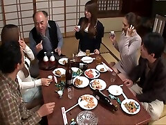 Kiyoha Himekawa And chinese camgirl risky Sawamura In 美魔女が集う町内会の慰労会 出演: 姫川きよは 沢村れいか 真中陶子 2 12 Min