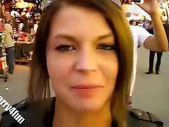 julia crowne pov Public Blowjob 9 Min