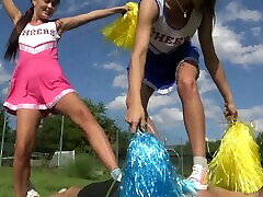 cheerleader trampeln