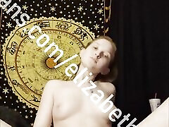 top 1 des créatrices les plus salopes de pawg rousse sur la liste de lecture de la plateforme elizabeths
