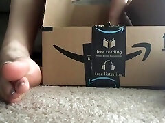 schwarzer minnetonka mokassin unboxing frieda ann fußfetisch