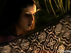 Bollywood Brunette MILF Extravaganza
