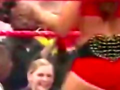 Mickie James jerk off Herausforderung