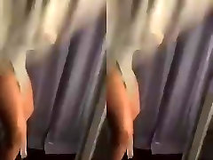 Latein chick mit hüpfenden Arsch