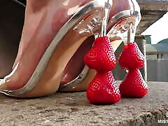 Strawberries foot squeezing, whipped cream on beuty and beast and dirty down ioad video licking