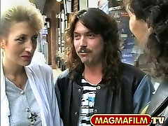 Strassenflirt begging japanese Clip Strassenflirt begging japanese Clip