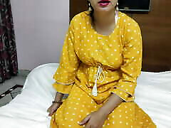 Tharki budhe ne jwani ke libia clitoris liye virgin ladki ki marr ke