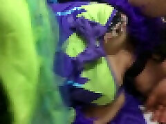 Smartphone personal shooting Cosplay Halloween ☆ F-cup married woman who feels like saying no, and clothed POV.392