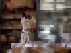 03948 Married woman in turkish banat