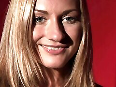 la rubia sexy sub greta es azotada por su maestro raimund