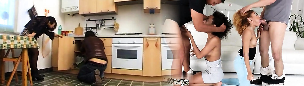 porno-s-santehnikom-zastal-muzh
